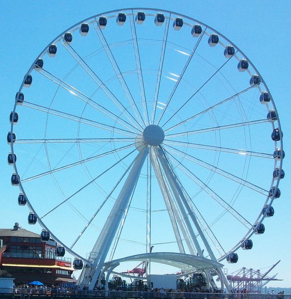 Photo of ferris wheel.
